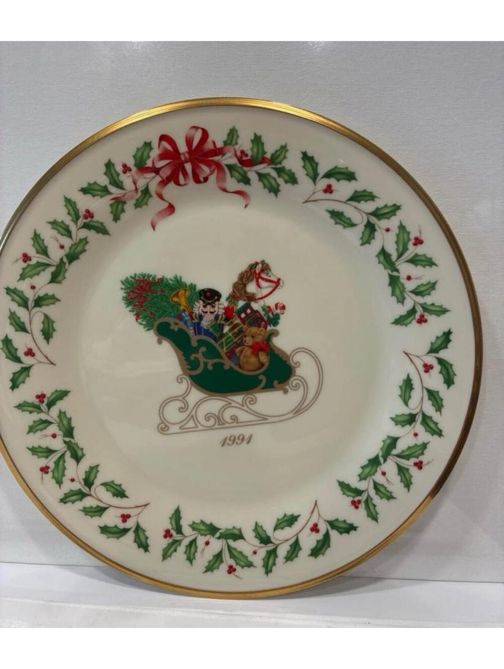 Lenox 1991 Holiday Collector Plate First in Series